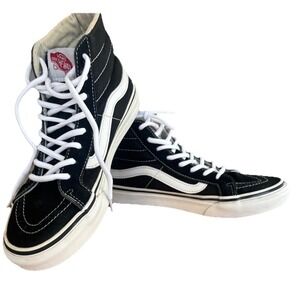 Vans Old Skool Skate Shoe / US Men 5.5 Women 7 Black Suede High Top Sneaker